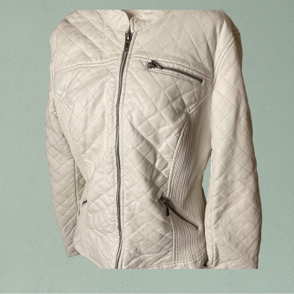 White Vegan Leather Quilted Design Moto Jacket - Picture 3 of 7